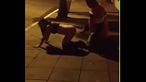 Video caseiro gostosa bebada nua na rua