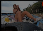 Flagra de sexo na praia de nudismo chupando a xota da loira putinha